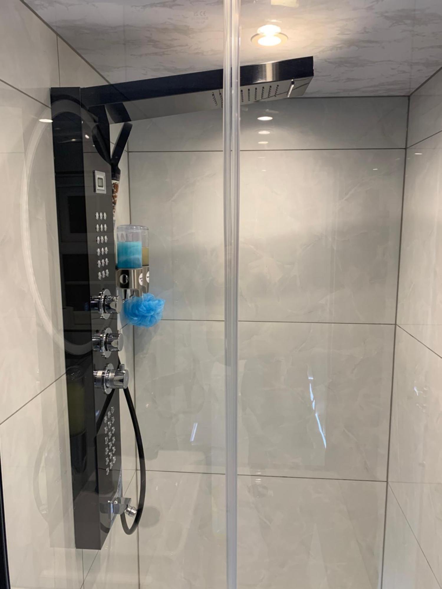 Air Conditioned Modern Double Bed Room With Private Attached Bathroom - Free Parking - Near London Heathrow Airport & Southall Broadway Экстерьер фото